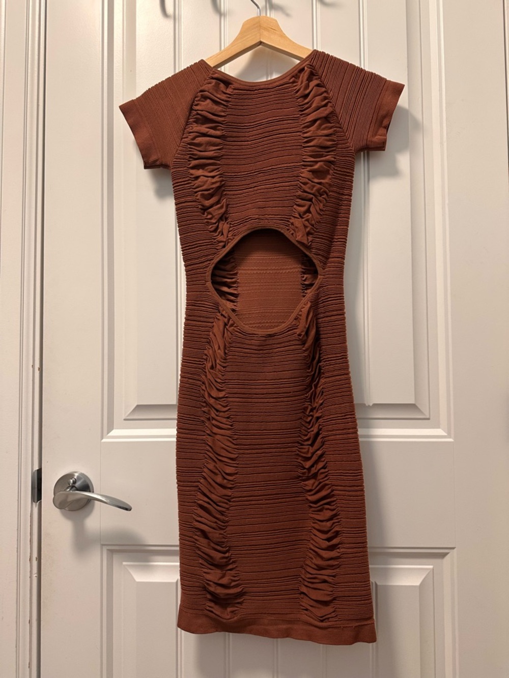 Aura Rust Ribbed Ruched Midi Dress - Picture 3 of 7